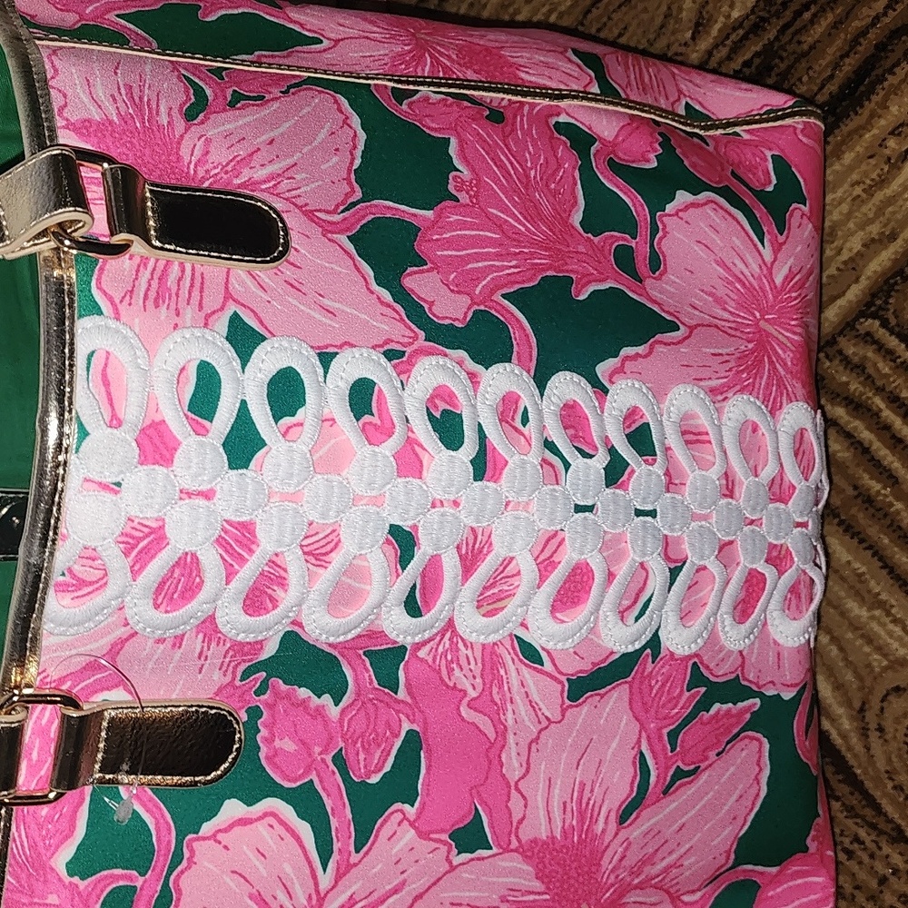 Lilly Pulitzer Floral Pink and Green Tote Bag, NWOT. Gorgeous Bag. - Picture 2 of 10